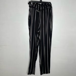 H&M black and white striped paper bag slacks size 4